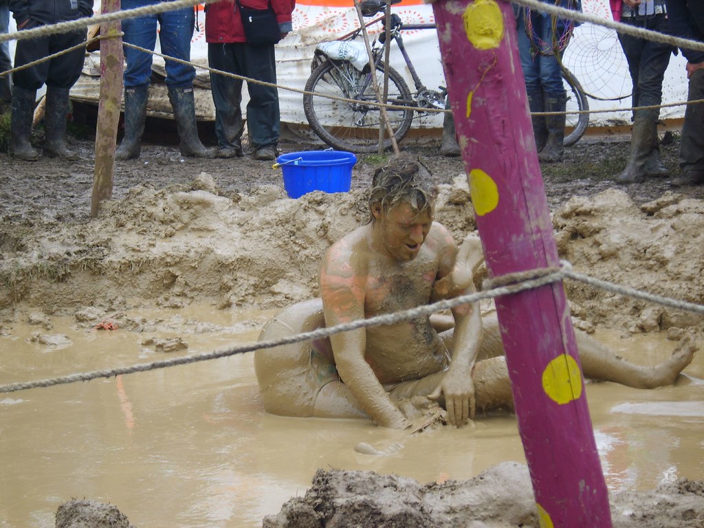 anna riba add naked mud fight photo