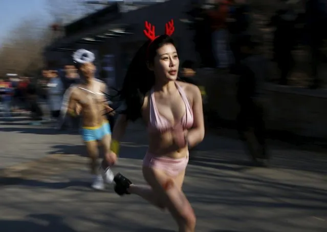 camela lopez add naked marathon image