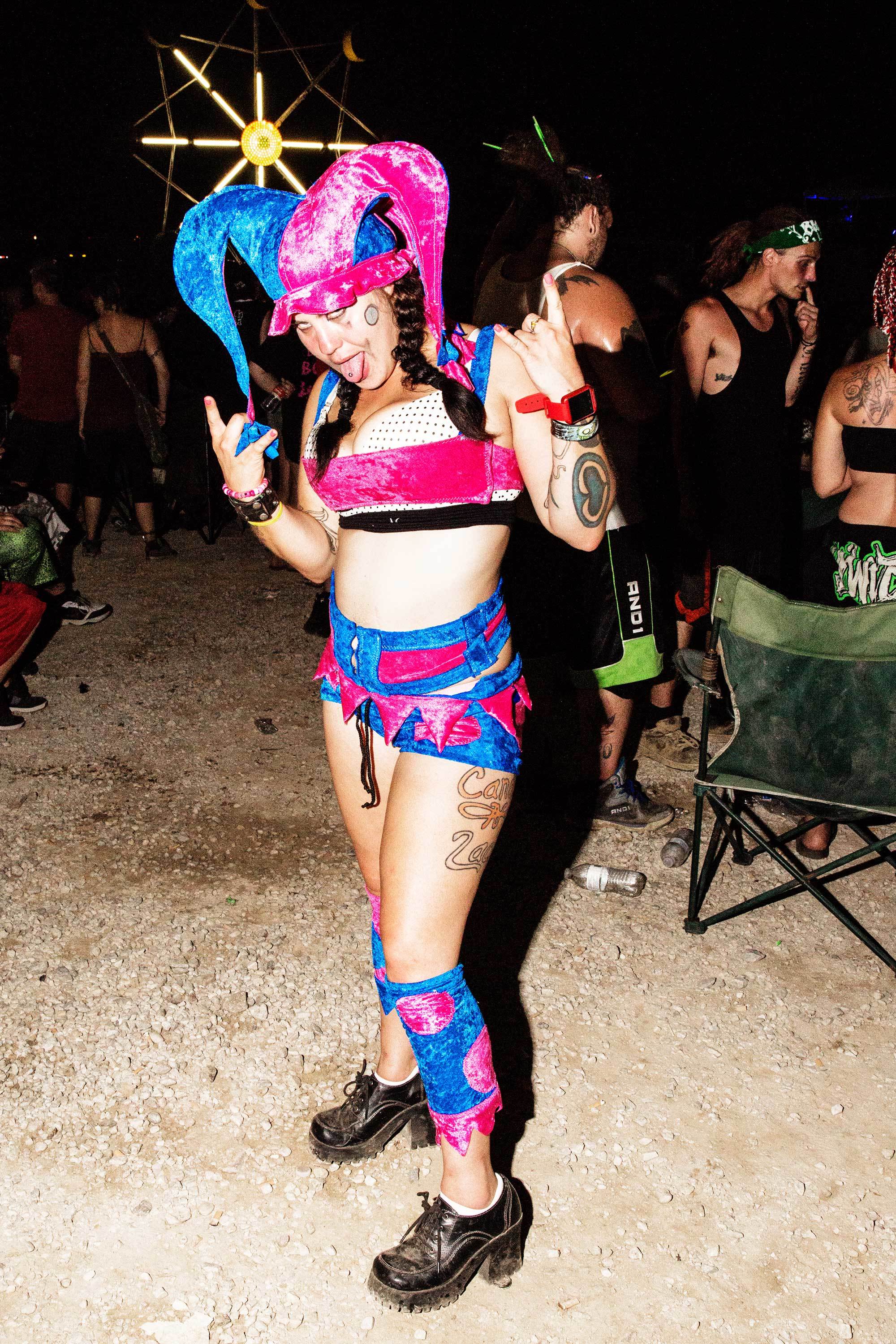 dana lightfoot add hot juggalettes photo