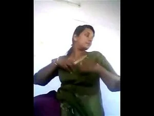 asiya mohd add indian aunty masturbating image