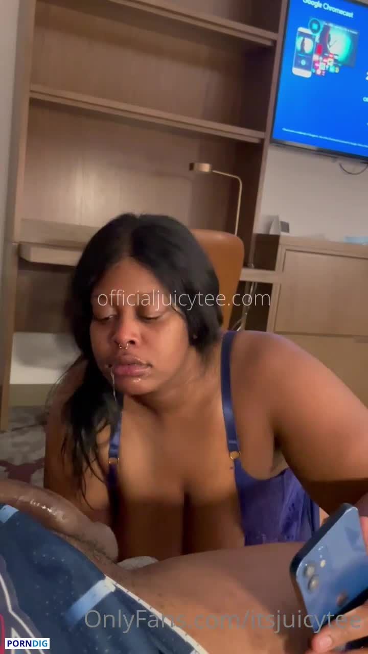 ashra fathima add juicy tee onlyfans photo