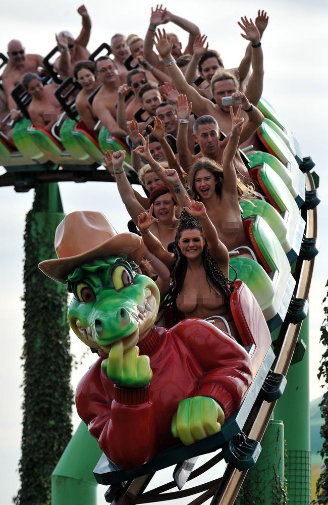 cody cookson add amusement park nudes photo