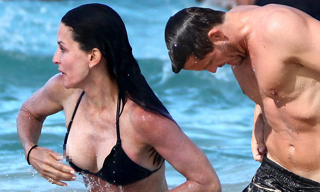 david poirrier add courteney cox nips photo