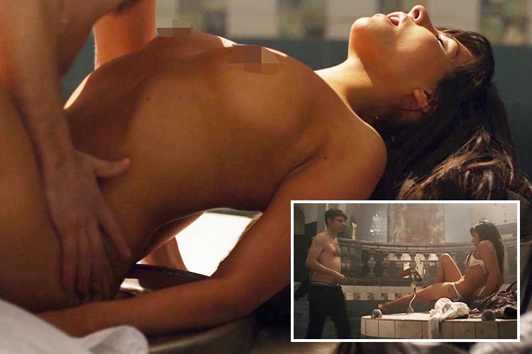 adam draper add roxanne pallett nude photo