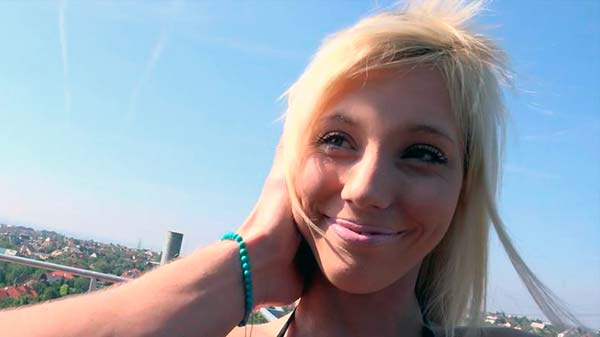 Liz ocean pov Friends Hot Mom Pov